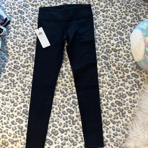 Alo leggings!!